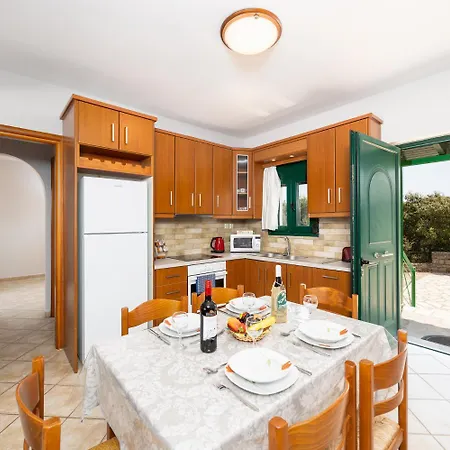 Valio Villa Dhrapanítika